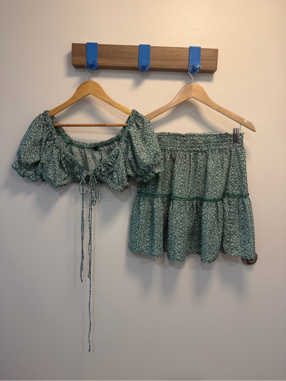 Zaful Green Floral Print Crop Top & Skirt Set